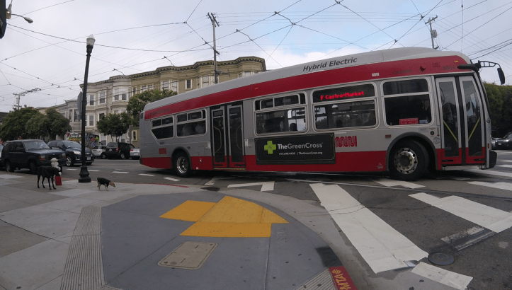 vlcsnap-2016-09-06-19h47m23s755